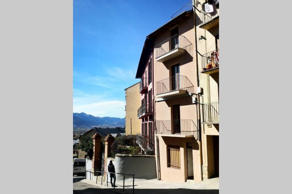 Puigcerda Centro. Acogedor Apartament En El Pueblo エクステリア 写真