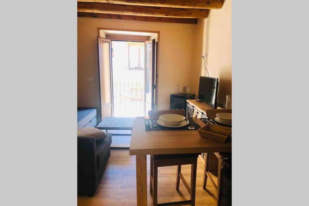 Puigcerda Centro. Acogedor Apartament En El Pueblo エクステリア 写真